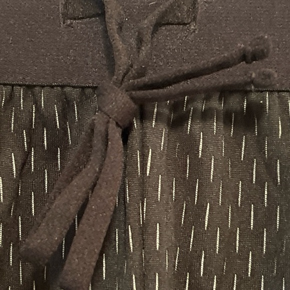 ATHLETIC WORKS Womens running shorts size large - Picture 2 of 5